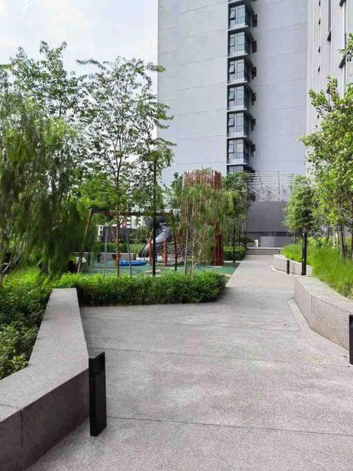 Millerz 3r2b Near Midvalley 3 Beds 3 Bedrooms Staycation Choice