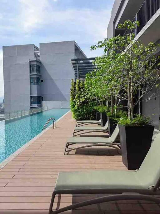 Millerz 3r2b Near Midvalley 3 Beds 3 Bedrooms Staycation Choice Kuala Lumpur