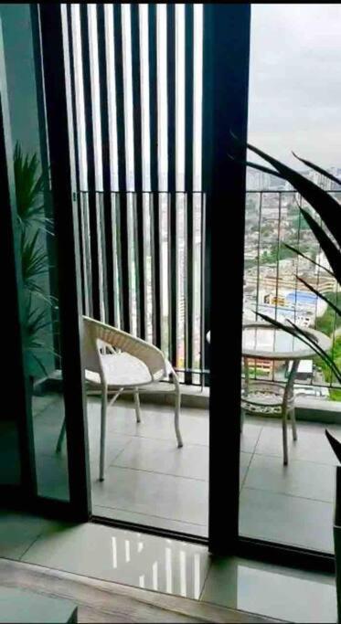 Pangsapuri Millerz 3r2b Near Midvalley 3 Beds 3 Bedrooms Staycation Choice Kuala Lumpur